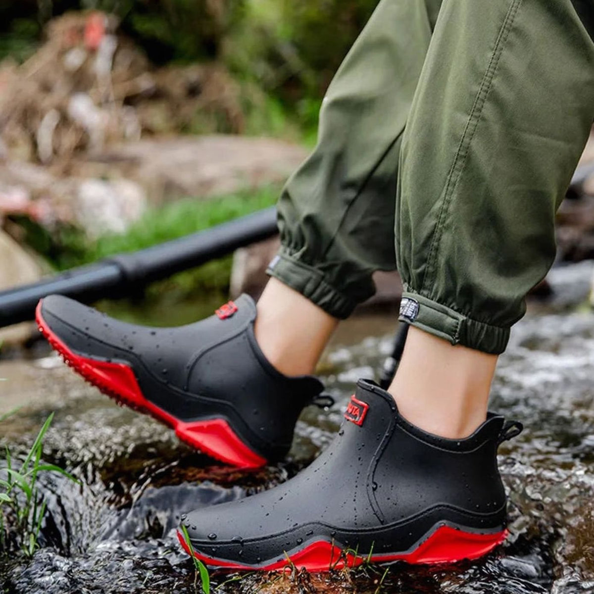 Women's Waterproof Slip-On Outdoor Chelsea Rain Boots