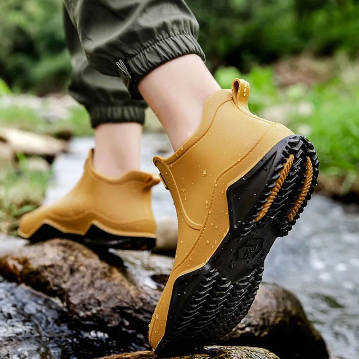 Women's Waterproof Slip-On Outdoor Chelsea Rain Boots